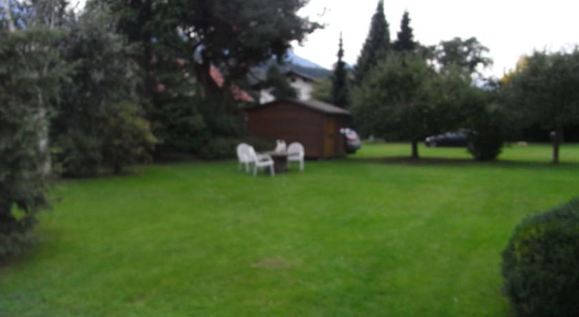 Fruehstueckspension Haus Golker Seeboden Exterior photo